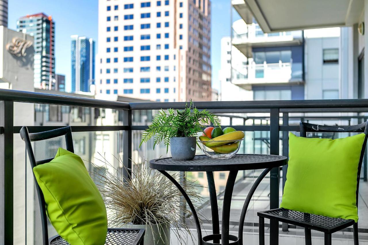 Corporate Gem + Rooftop Pool & Spa โอ๊คแลนด์ ภายนอก รูปภาพ